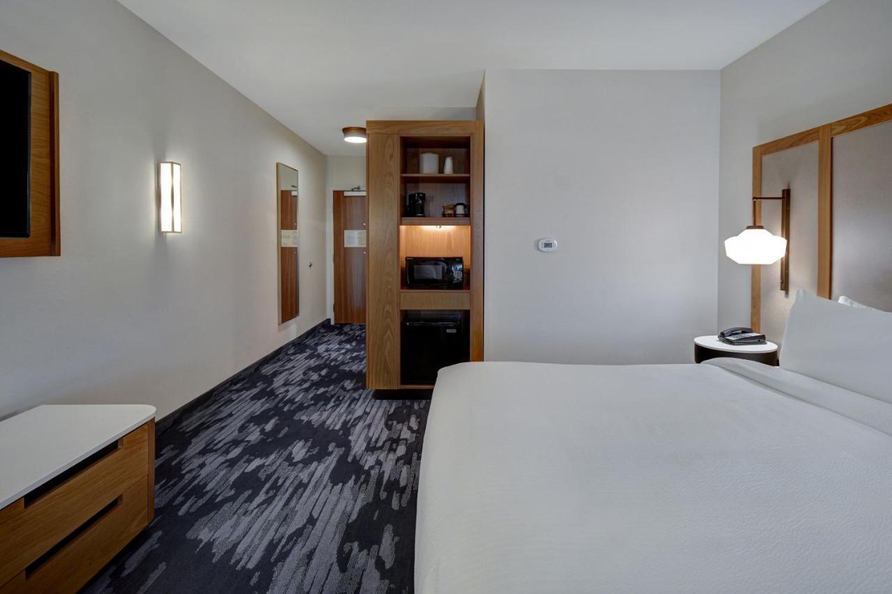 Fairfield By Marriott Inn & Suites Grand Rapids Уайоминг Екстериор снимка